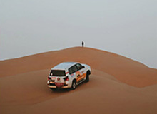 官方赛程-外媒：冬泳爱好者成北京冬日风景线