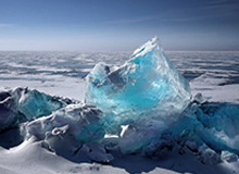 官方赛程-外媒：冬泳爱好者成北京冬日风景线