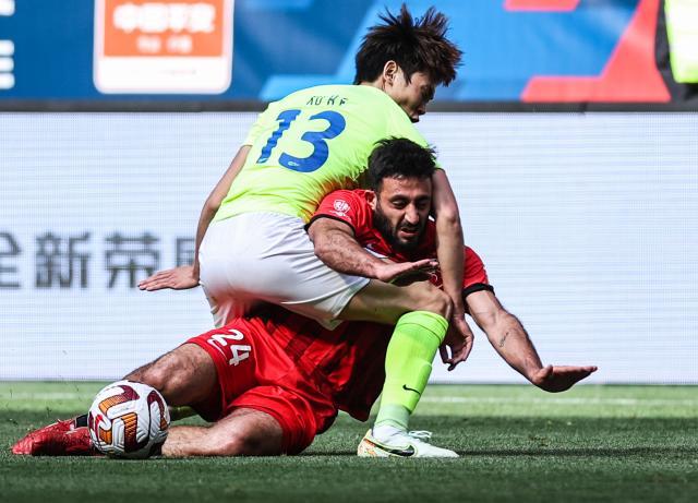 英雄联盟赛事官网首页-巴尔加斯萌生去意：我想回阿根廷踢球但不取决于我