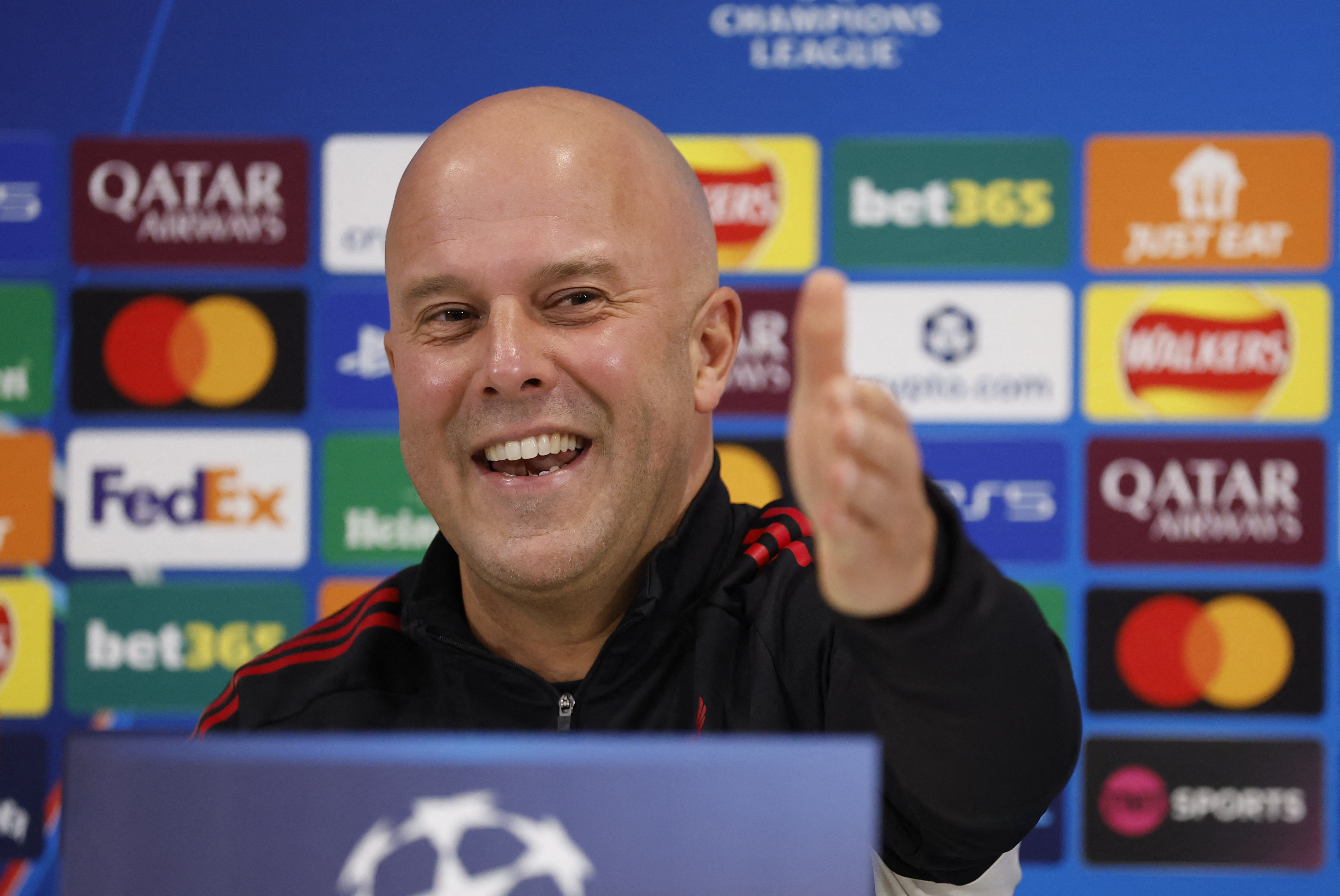 官网入口-TA：收入大涨+历史债务低，利物浦得以在本赛季豪掷近5亿镑引援