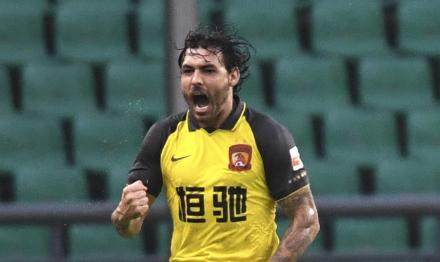 官方赛程-多点开花高拉特破荒 郑智赞赏：每个进球都很漂亮